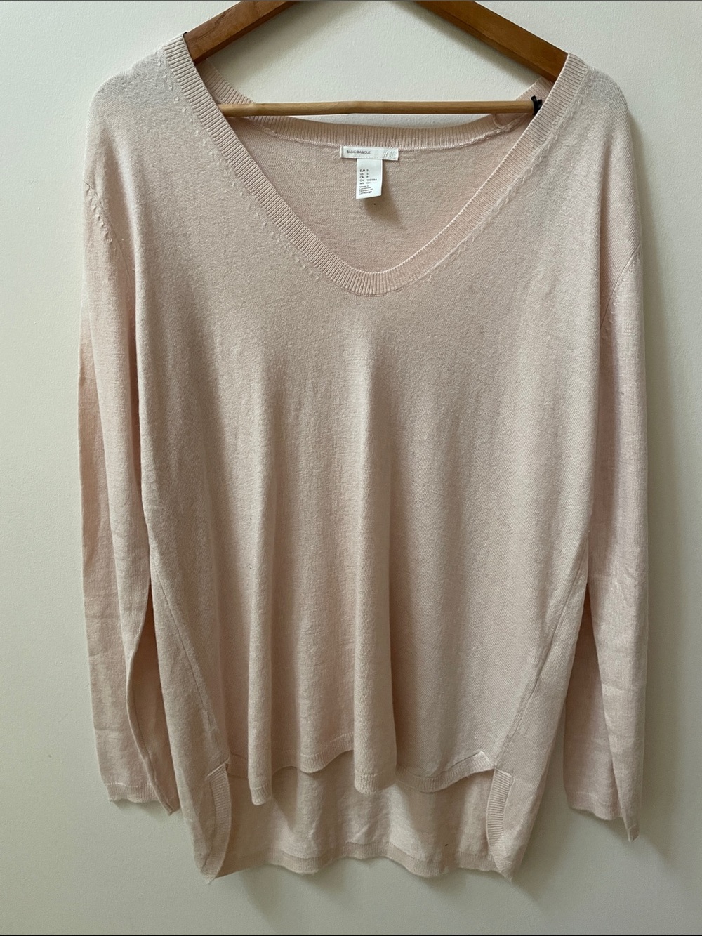 (2 for $20) H&M Soft Blush V-Neck Knit Top